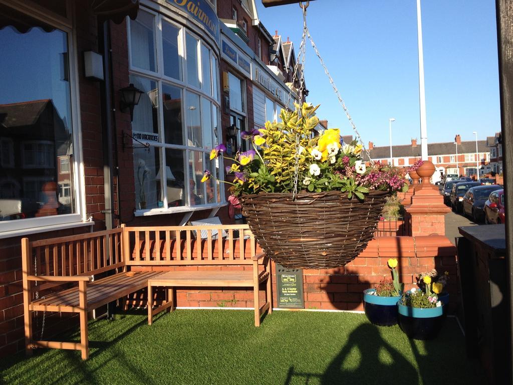The Penrhyn Hotel Blackpool Exterior foto
